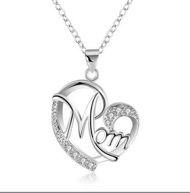 European And American Women's Necklaces Mom Color Separation Heart-shaped Diamonds Wish Explosive Mother' Day Gifts Across The Border